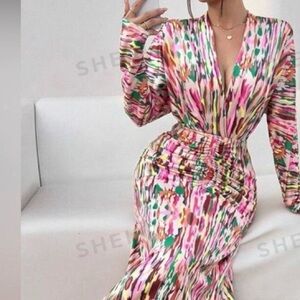 SHEIN Multicolor Abstract Maxi Dress